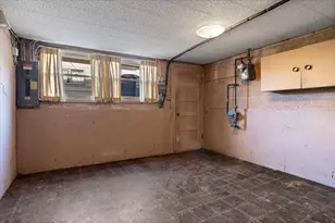 8434 Lawndale Ave, Skokie, IL 60076 - Photo 24