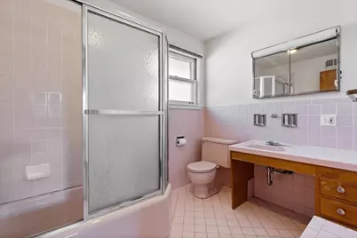 8434 Lawndale Avenue, Skokie, IL 60076 - Photo 16