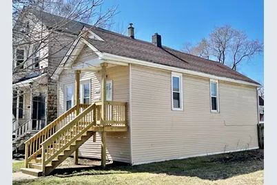 8538 S Buffalo Avenue, Chicago, IL 60617 - Photo 1