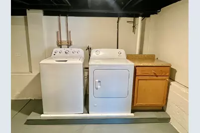 8538 S Buffalo Avenue, Chicago, IL 60617 - Photo 16