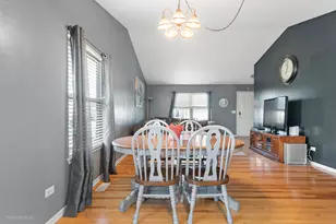 1380 Dahlgren Ln, Minooka, IL 60447 - Photo 8