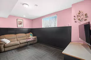 6158 W 60th St, Chicago, IL 60638 - Photo 20
