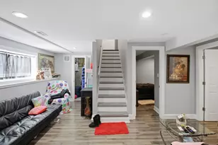 1022 Rosewood Dr, Carpentersville, IL 60110 - Photo 46