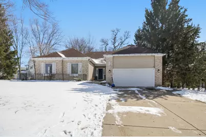 1022 Rosewood Drive, Carpentersville, IL 60110 - Photo 1