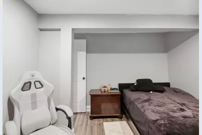 1022 Rosewood Drive, Carpentersville, IL 60110 - Photo 38