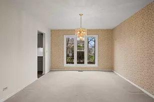 4217 N Ridge Ave, Arlington Heights, IL 60004 - Photo 12