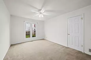 4217 N Ridge Ave, Arlington Heights, IL 60004 - Photo 24