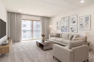 555 S River Rd, Des Plaines, IL 60016 - Photo 12