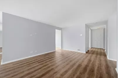 4000 Triumvera Drive #201A, Glenview, IL 60025 - Photo 8