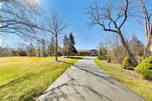 21900 N Rainbow Rd, Deer Park, IL 60010 - Photo 4