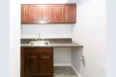 1040 W Hollywood Avenue #311, Chicago, IL 60660 - Photo 4