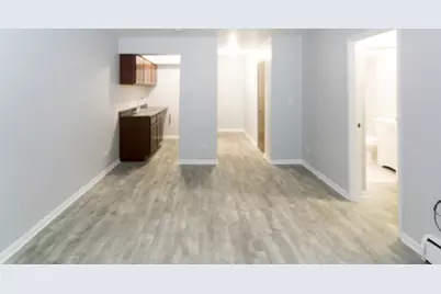 1040 W Hollywood Avenue #311, Chicago, IL 60660 - Photo 10