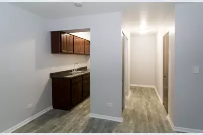 1040 W Hollywood Avenue #311, Chicago, IL 60660 - Photo 12