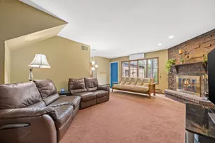 493 E Palatine Rd, Palatine, IL 60074 - Photo 12
