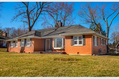 5536 Howard Avenue, La Grange Highlands, IL 60525 - Photo 1