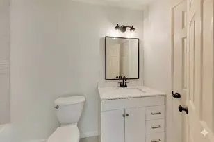 142 W 156th Pl, Harvey, IL 60426 - Photo 20