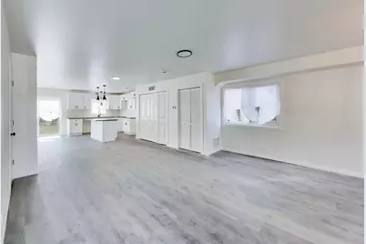 142 W 156th Place, Harvey, IL 60426 - Photo 2