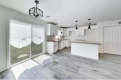 142 W 156th Place, Harvey, IL 60426 - Photo 8