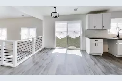 142 W 156th Place, Harvey, IL 60426 - Photo 6