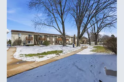 2400 Light Road #207, Oswego, IL 60543 - Photo 2