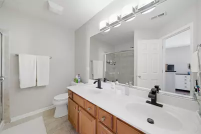 542 Cary Woods Circle, Cary, IL 60013 - Photo 14