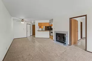 1203 Wyndham Ct, Palatine, IL 60074 - Photo 4