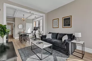 2346 W Thomas St, Chicago, IL 60622 - Photo 2