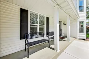 1329 Neskola Ct, Naperville, IL 60564 - Photo 4