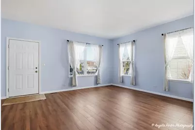 749 S Parkside Drive, Round Lake, IL 60073 - Photo 2