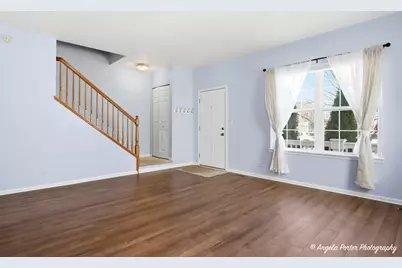 749 S Parkside Drive, Round Lake, IL 60073 - Photo 14