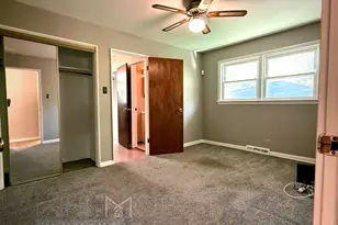 15201 Sunset Dr, Dolton, IL 60419 - Photo 10