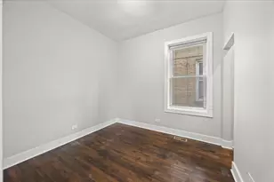 1033 N Lawndale Ave, Chicago, IL 60651 - Photo 12