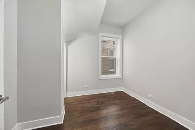 1033 N Lawndale Avenue, Chicago, IL 60651 - Photo 10