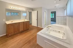 1318 Ridgefield Rd, Freeport, IL 61032 - Photo 24