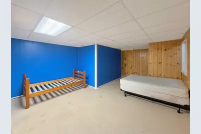 1318 Ridgefield Road, Freeport, IL 61032 - Photo 36