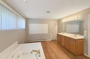 1318 Ridgefield Rd, Freeport, IL 61032 - Photo 28