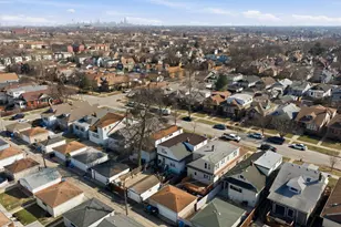 5722 W Eastwood Ave, Chicago, IL 60630 - Photo 32