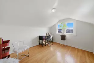 5722 W Eastwood Ave, Chicago, IL 60630 - Photo 18