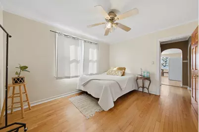 5722 W Eastwood Avenue, Chicago, IL 60630 - Photo 16