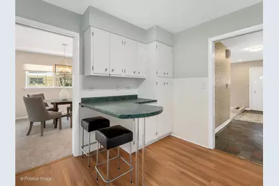 417 Naperville Road, Clarendon Hills, IL 60514 - Photo 14