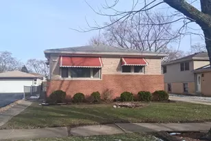 14841 Trumbull Ave, Midlothian, IL 60445 - Photo 2