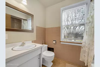 [Address not provided], La Grange, IL 60525 - Photo 12