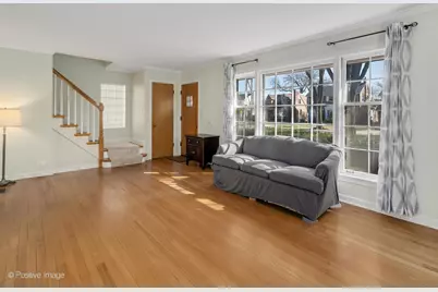 [Address not provided], La Grange, IL 60525 - Photo 2