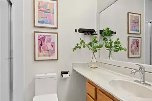 184 Woodstone Dr, Buffalo Grove, IL 60089 - Photo 18