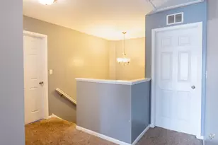 2418 Montclair Ln, Montgomery, IL 60538 - Photo 10