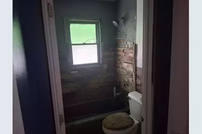 905 N Wesley Street, Springfield, IL 62702 - Photo 6