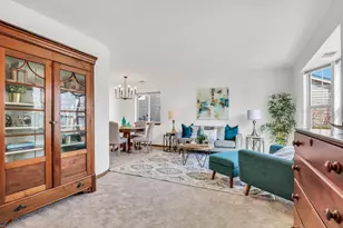 1388 Huntington Dr, Mundelein, IL 60060 - Photo 6