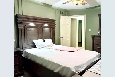 18136 Oakwood Avenue, Lansing, IL 60438 - Photo 6