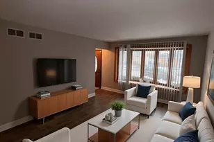 18136 Oakwood Ave, Lansing, IL 60438 - Photo 2