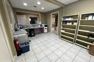 6067 N Northwest Hwy, Chicago, IL 60631 - Photo 8